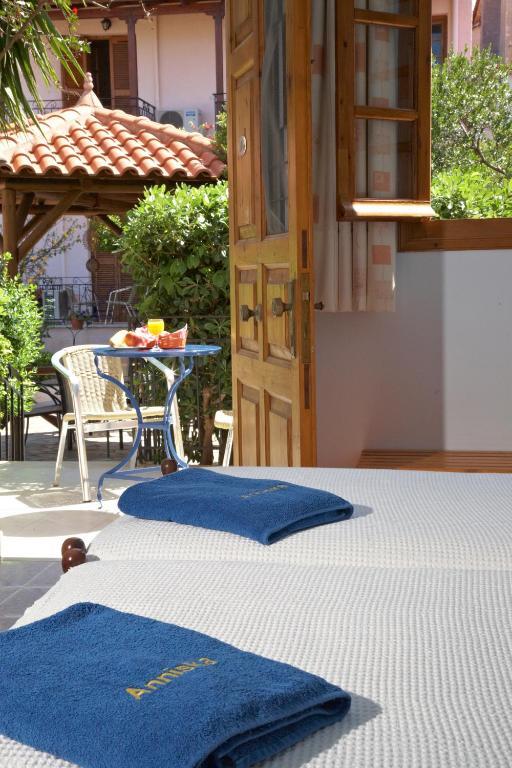 Anniska Hotel Kardamyli Quarto foto